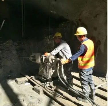 文山水下抗分散灌浆料特点 水下不分散注浆料介绍